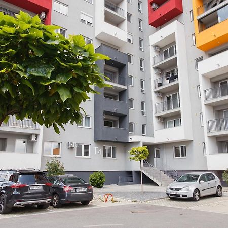 Charming Family Haven Apartment Oradea Exterior foto