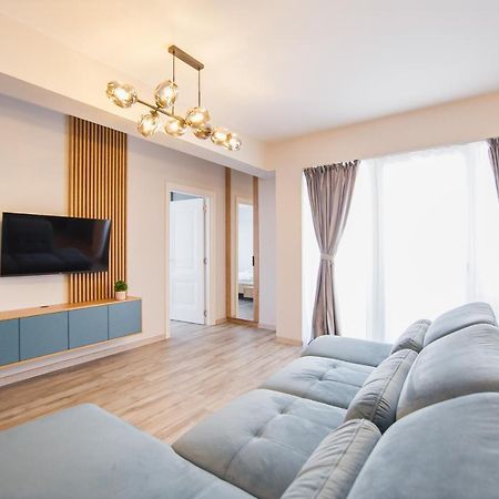 Charming Family Haven Apartment Oradea Exterior foto